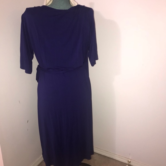 Plus size dress - Picture 2 of 4